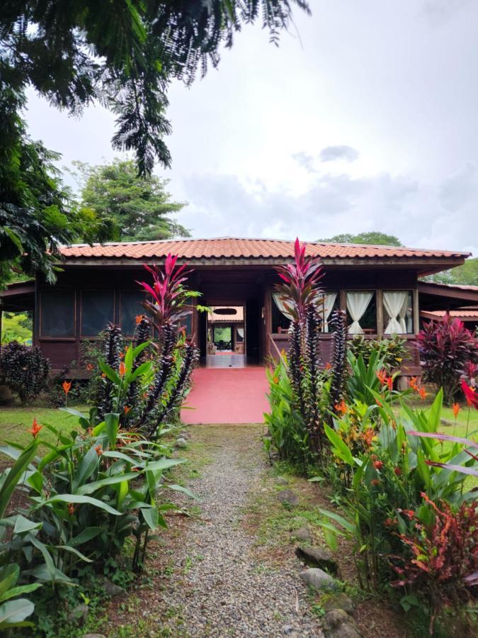 Hotel Canto De Ballenas Uvita Exterior photo