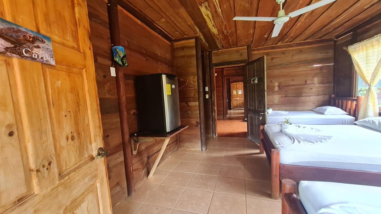 Hotel Canto De Ballenas Uvita Exterior photo