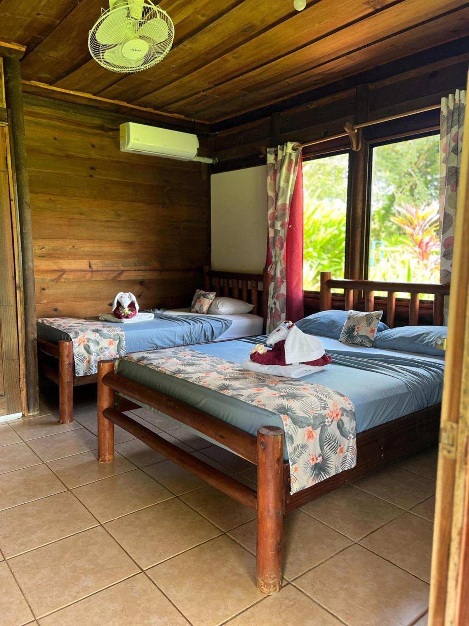Hotel Canto De Ballenas Uvita Exterior photo